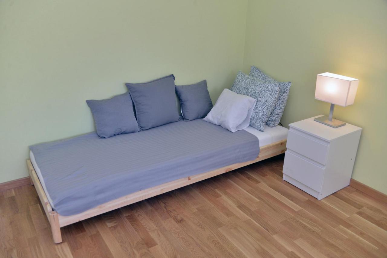Affordable And Newly Renovated 1-Bedroom Apartment Kraljevo Exterior foto